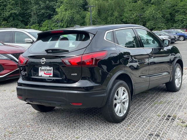 2019 Nissan Rogue Sport S