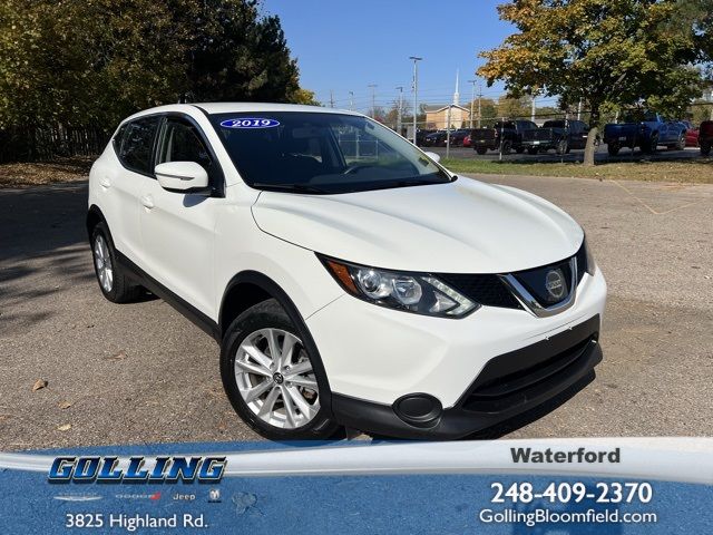 2019 Nissan Rogue Sport S