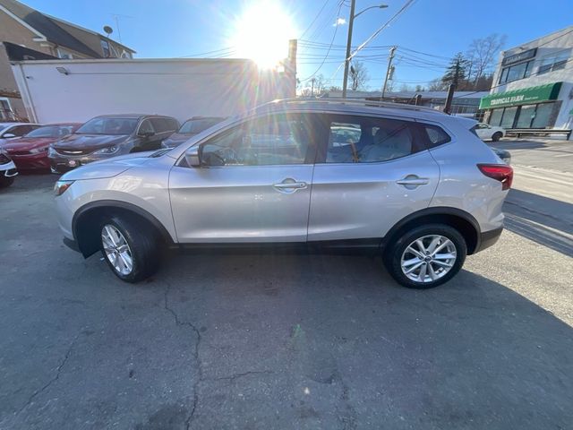 2019 Nissan Rogue Sport SV