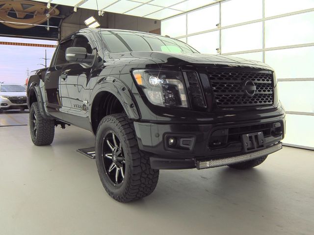 2019 Nissan Titan SV