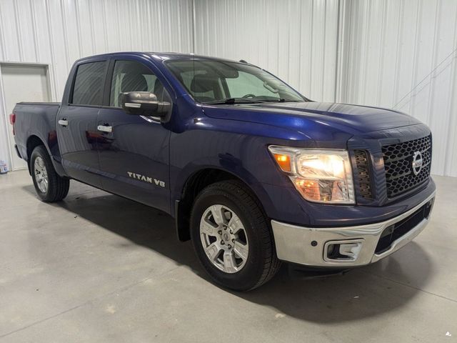 2019 Nissan Titan SV