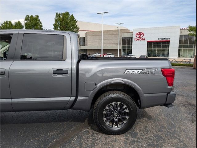 2019 Nissan Titan PRO-4X