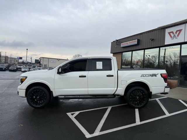 2019 Nissan Titan PRO-4X