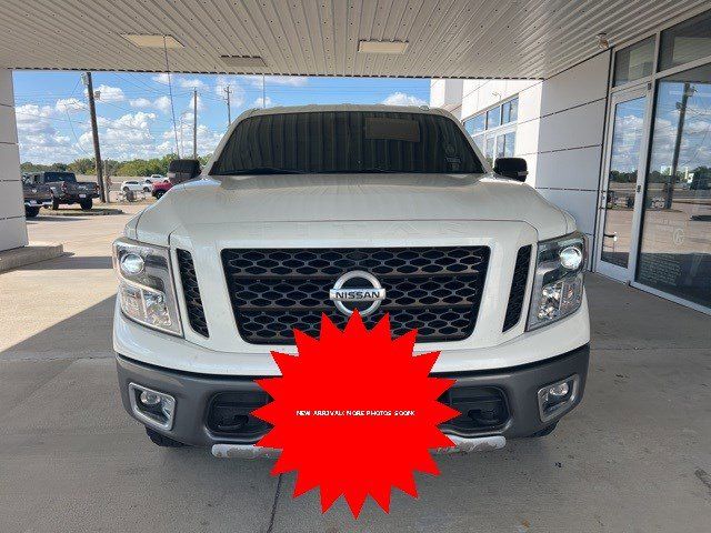 2019 Nissan Titan PRO-4X