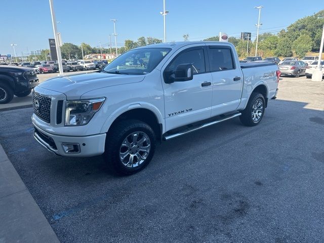 2019 Nissan Titan PRO-4X