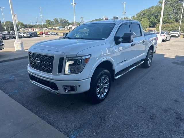 2019 Nissan Titan PRO-4X