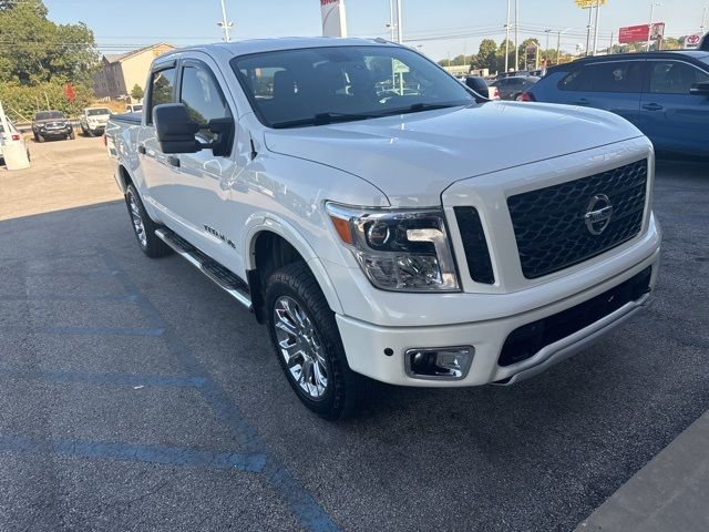 2019 Nissan Titan PRO-4X