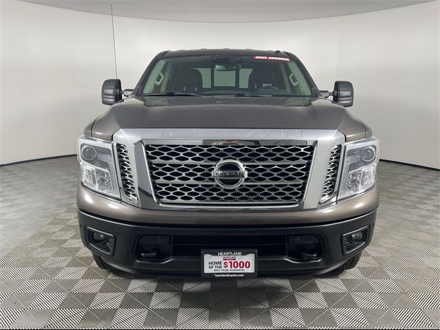 2019 Nissan Titan SL