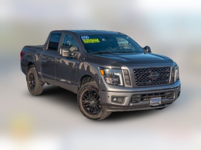 2019 Nissan Titan SL