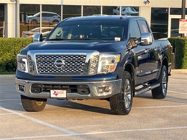 2019 Nissan Titan SL