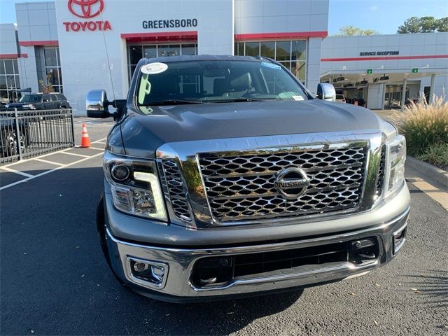 2019 Nissan Titan SL