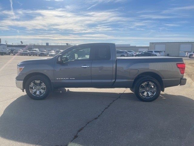 2019 Nissan Titan SV