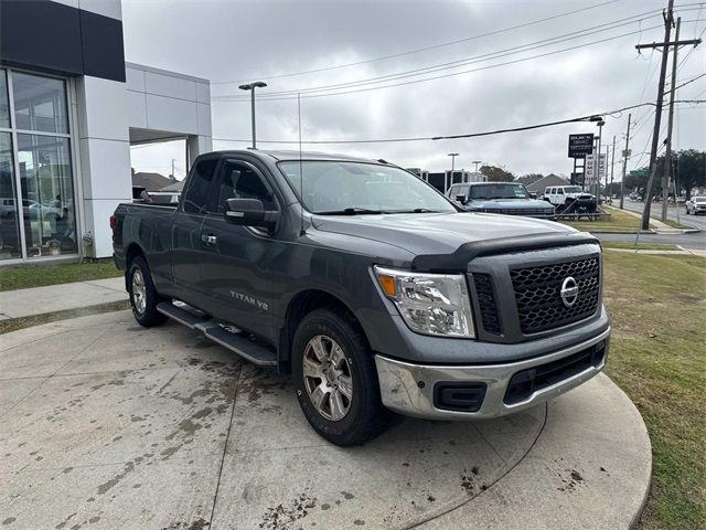 2019 Nissan Titan SV