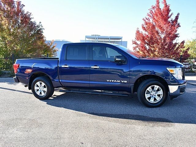 2019 Nissan Titan SV