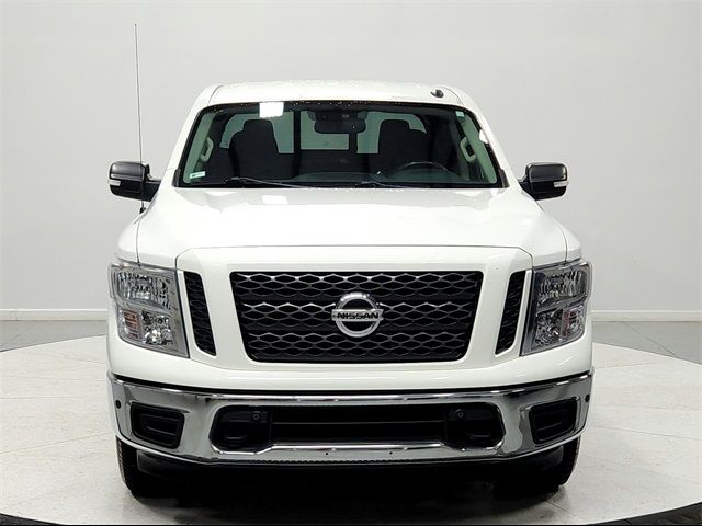 2019 Nissan Titan SV