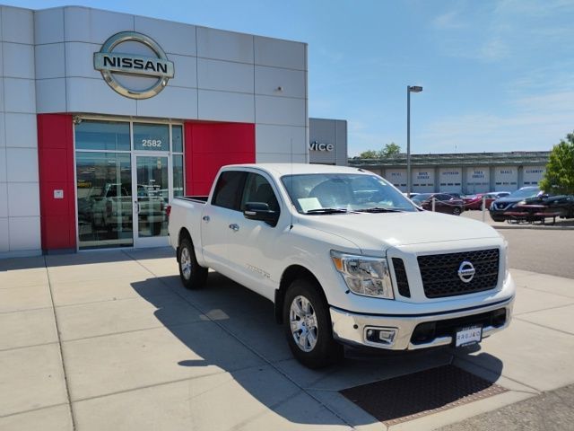 2019 Nissan Titan SV