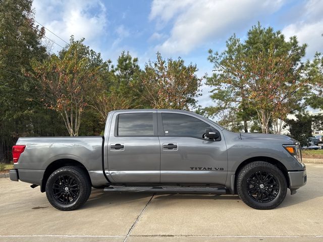 2019 Nissan Titan SV