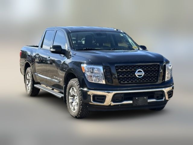 2019 Nissan Titan SV