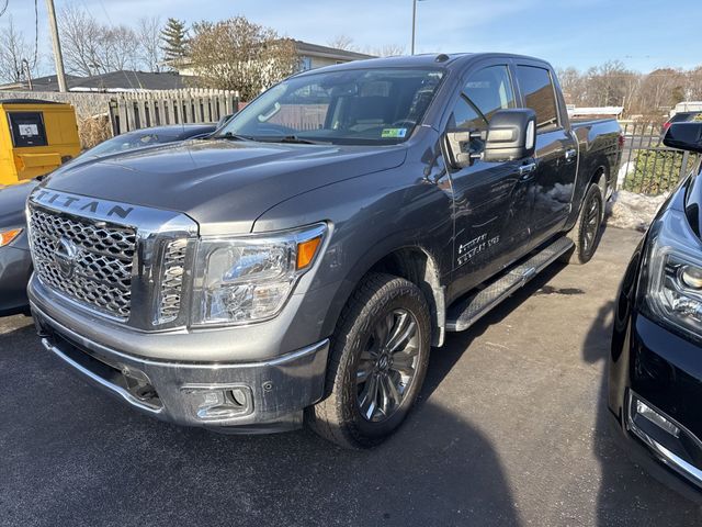 2019 Nissan Titan SV