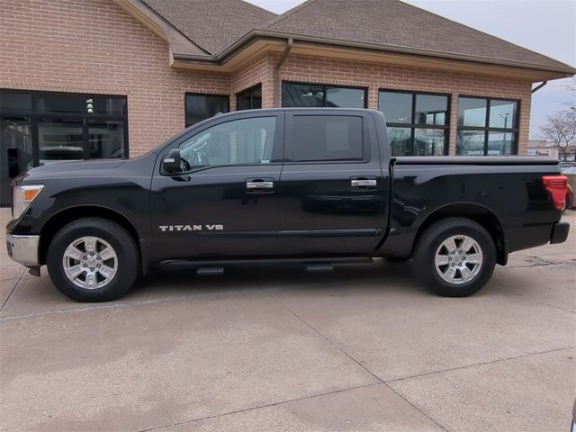 2019 Nissan Titan SV