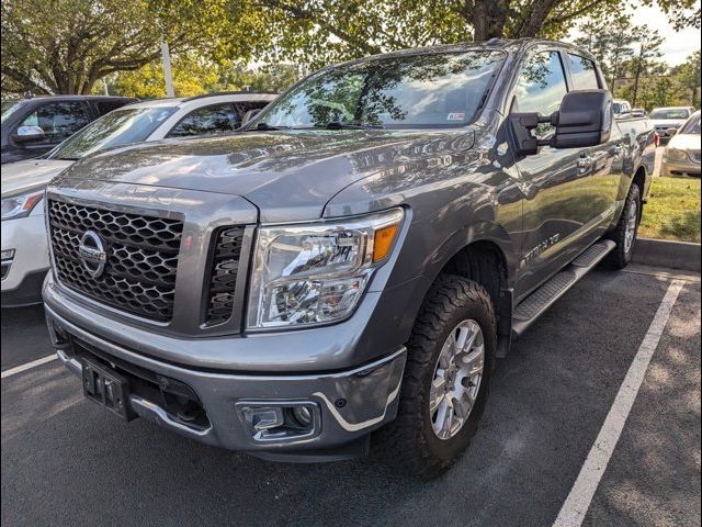 2019 Nissan Titan SV