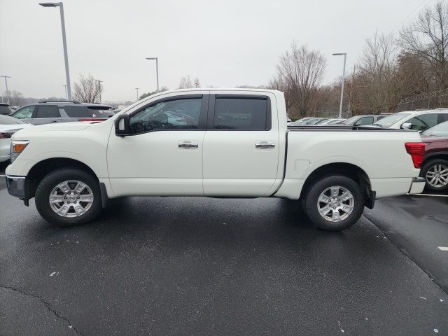 2019 Nissan Titan SV