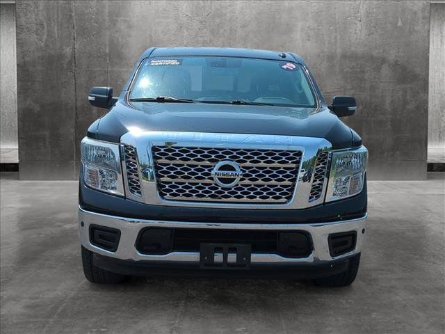 2019 Nissan Titan SV