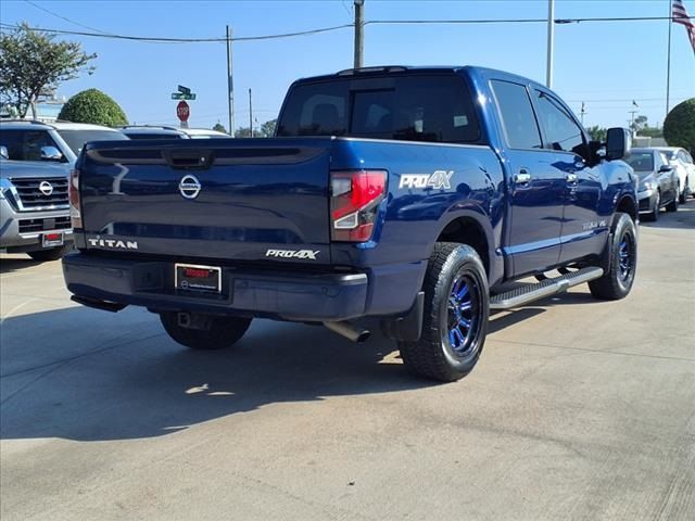 2019 Nissan Titan SV