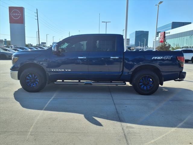 2019 Nissan Titan SV