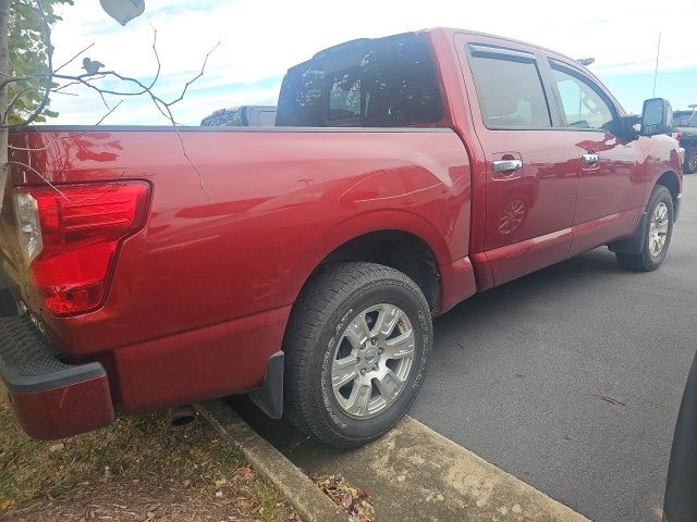 2019 Nissan Titan SV