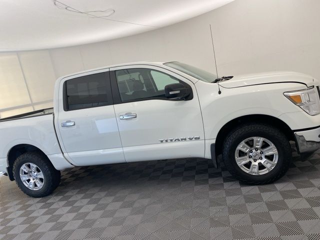 2019 Nissan Titan SV