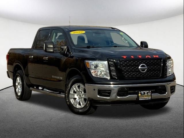 2019 Nissan Titan SV