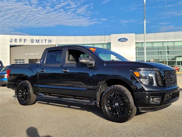 2019 Nissan Titan SV