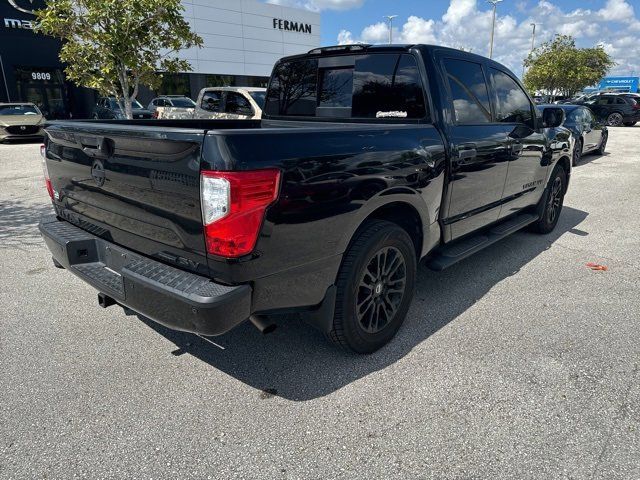 2019 Nissan Titan SV