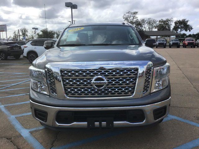 2019 Nissan Titan SV