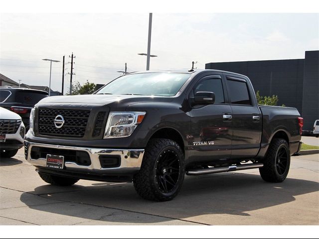 2019 Nissan Titan SV