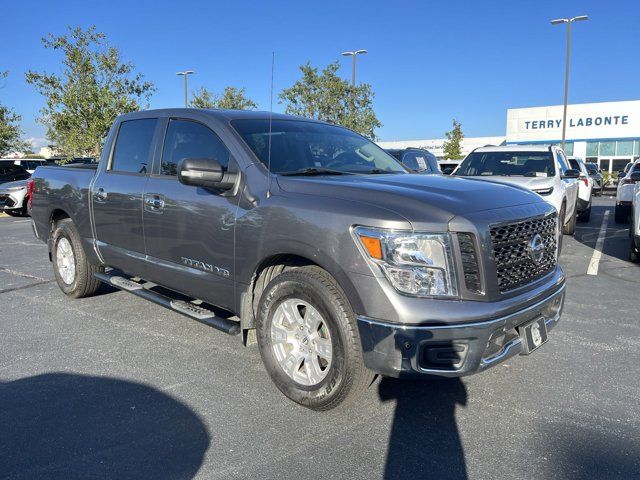 2019 Nissan Titan SV