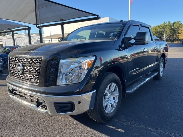 2019 Nissan Titan SV