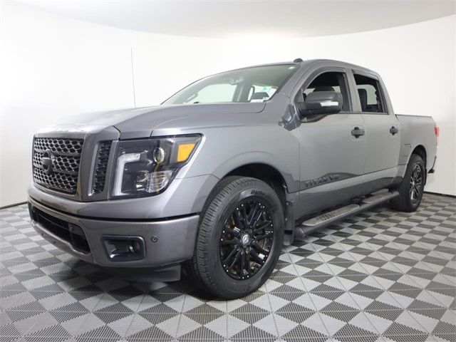 2019 Nissan Titan SV