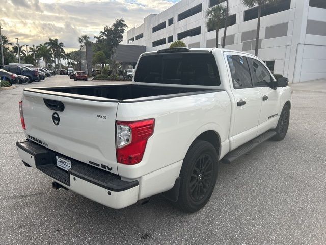 2019 Nissan Titan SV