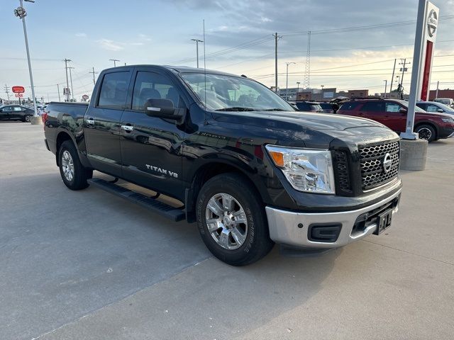 2019 Nissan Titan SV