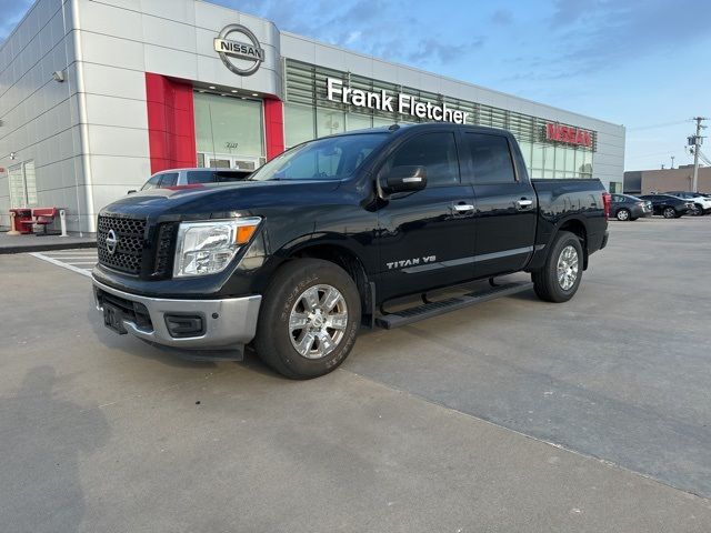 2019 Nissan Titan SV