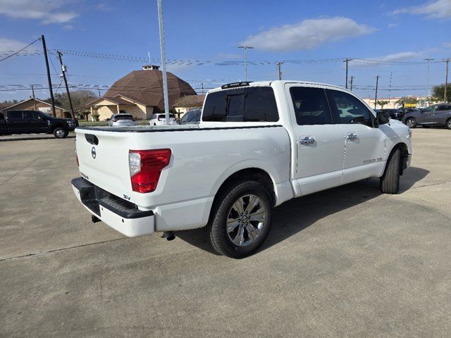 2019 Nissan Titan SV