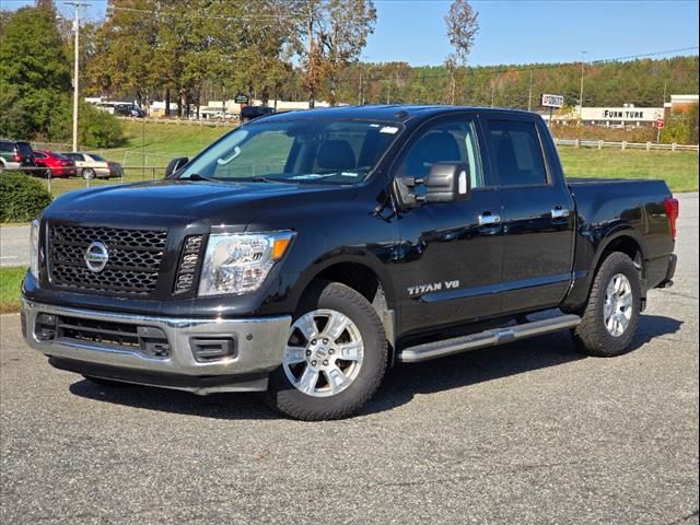 2019 Nissan Titan SV