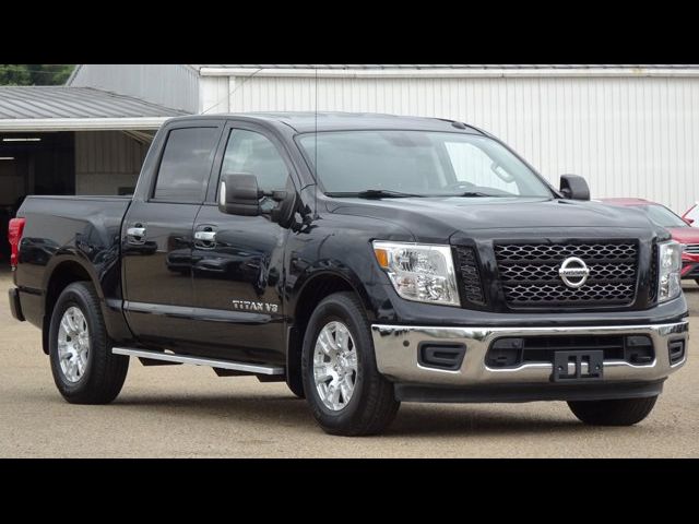 2019 Nissan Titan SV