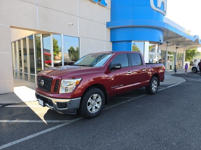 2019 Nissan Titan SV