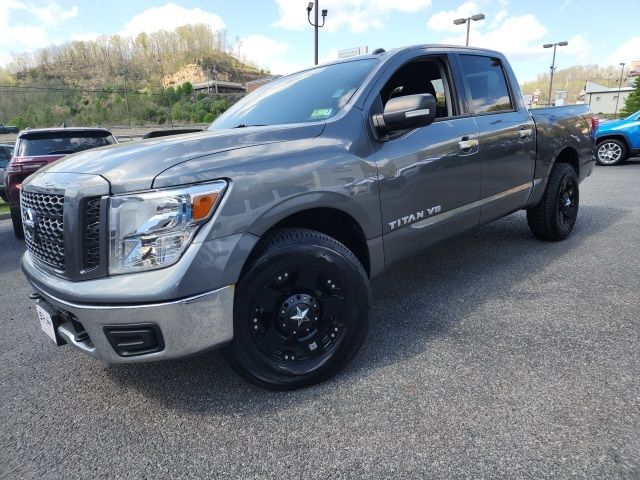 2019 Nissan Titan SV