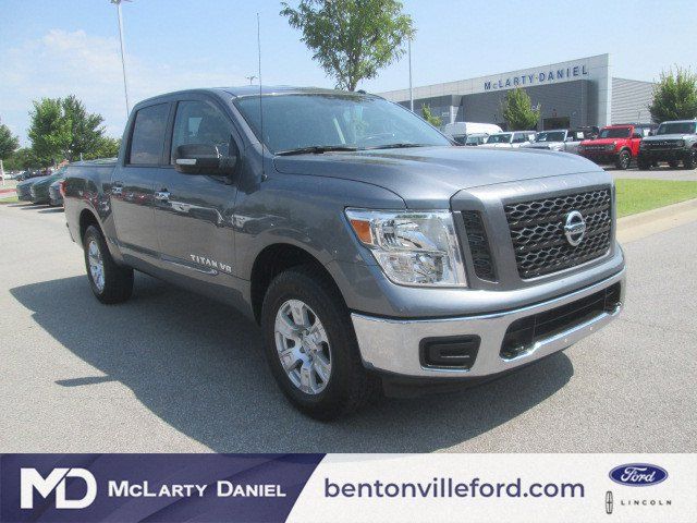 2019 Nissan Titan SV