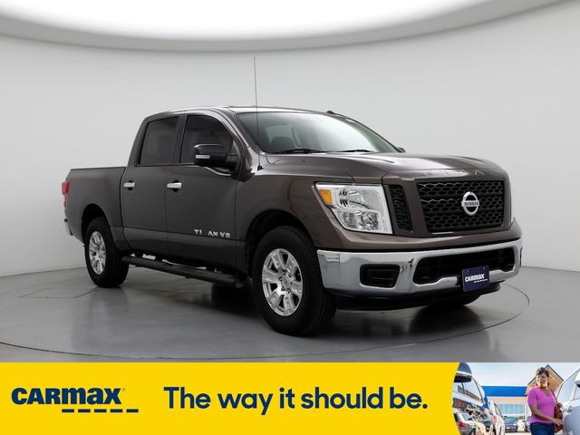 2019 Nissan Titan SV