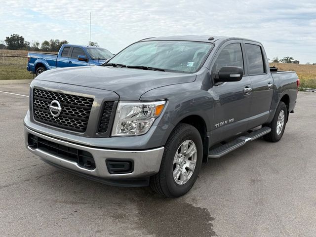 2019 Nissan Titan SV